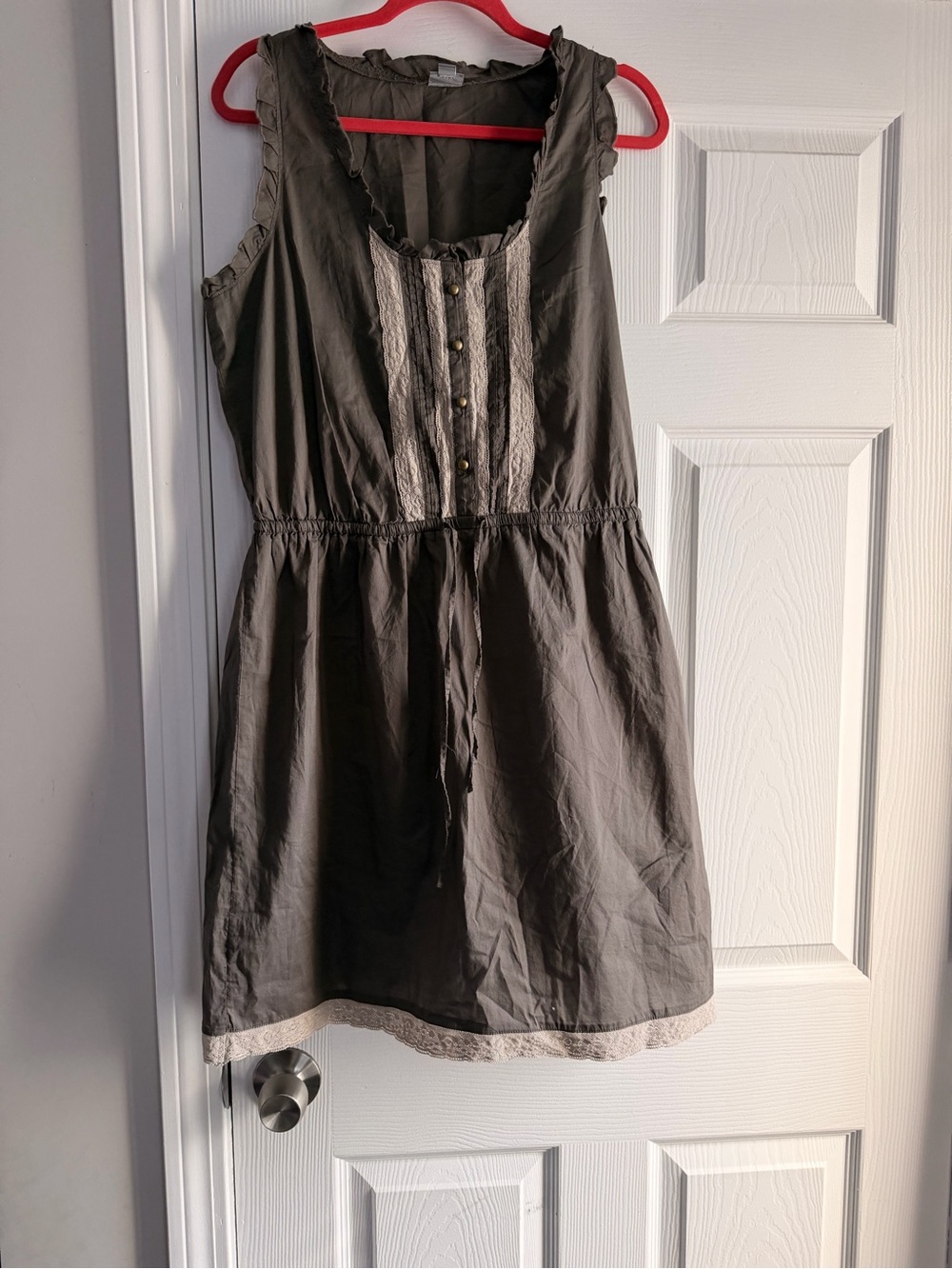 Converse One Star Brown/Gray Shirt with Label Detail